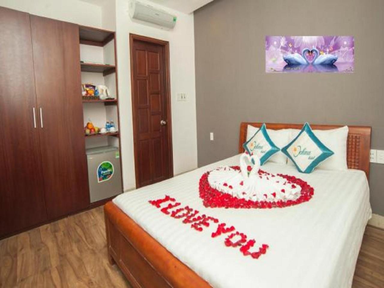 Khach San Gia Tot Da Nang Peaceful Hostel Dış mekan fotoğraf